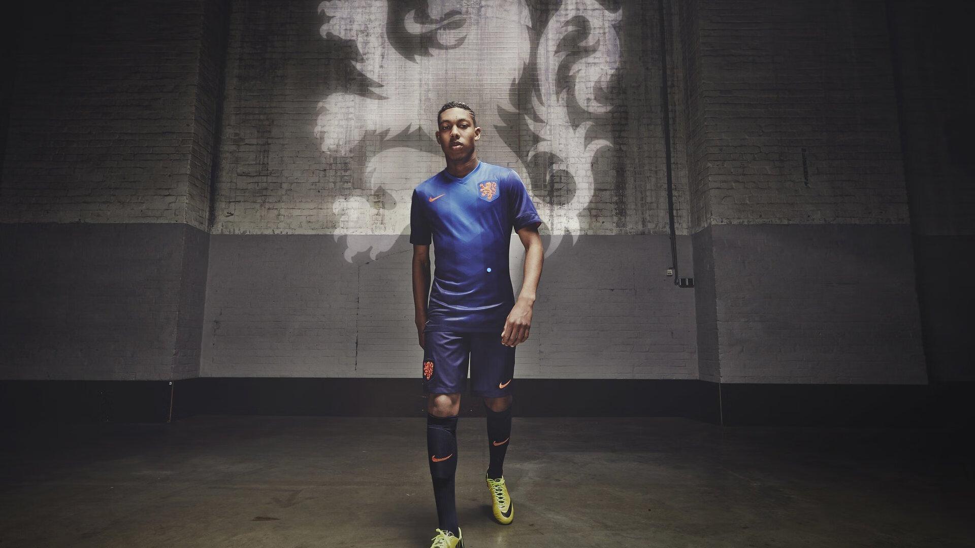 官方宣布,青岛姆巴佩合同期满正式离队,留下11球3助攻的璀璨篇章