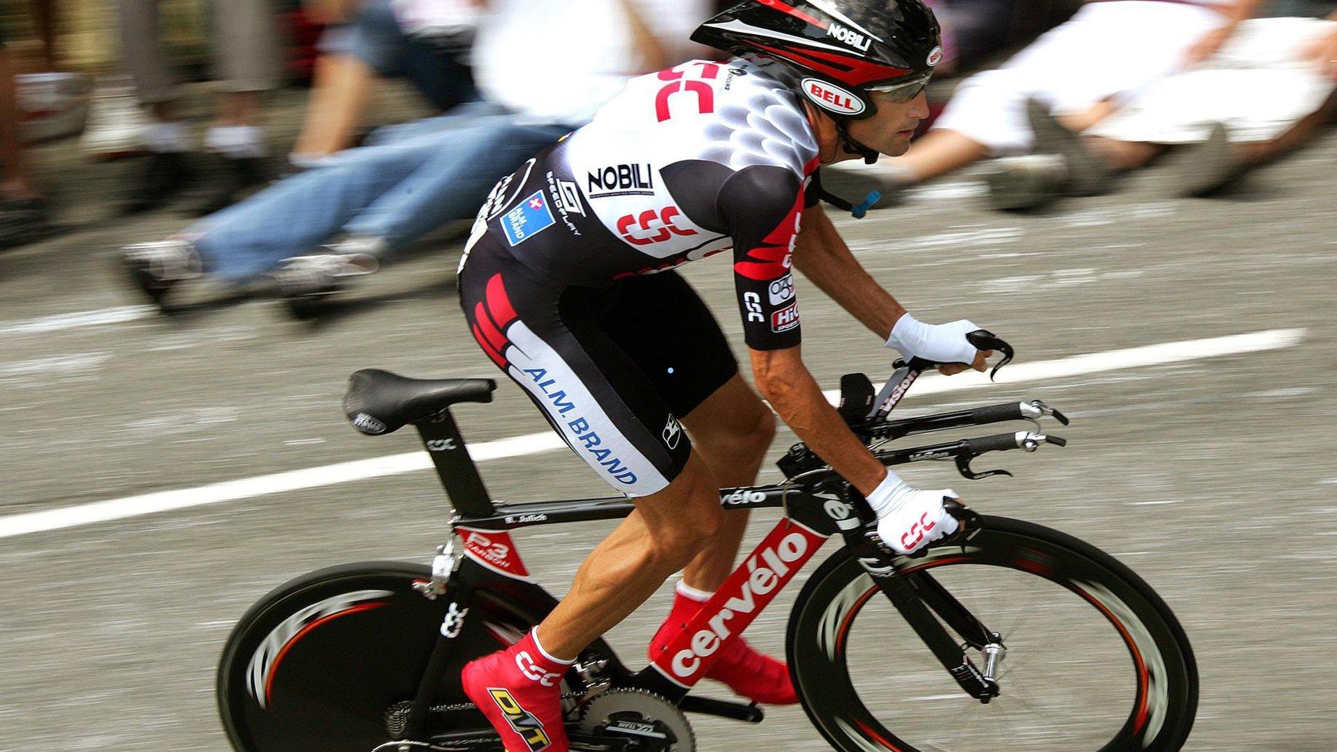 姆巴佩伯纳乌首秀闪耀 罗德里戈补时绝杀 皇马2-1逆转阿拉维斯迎开门红