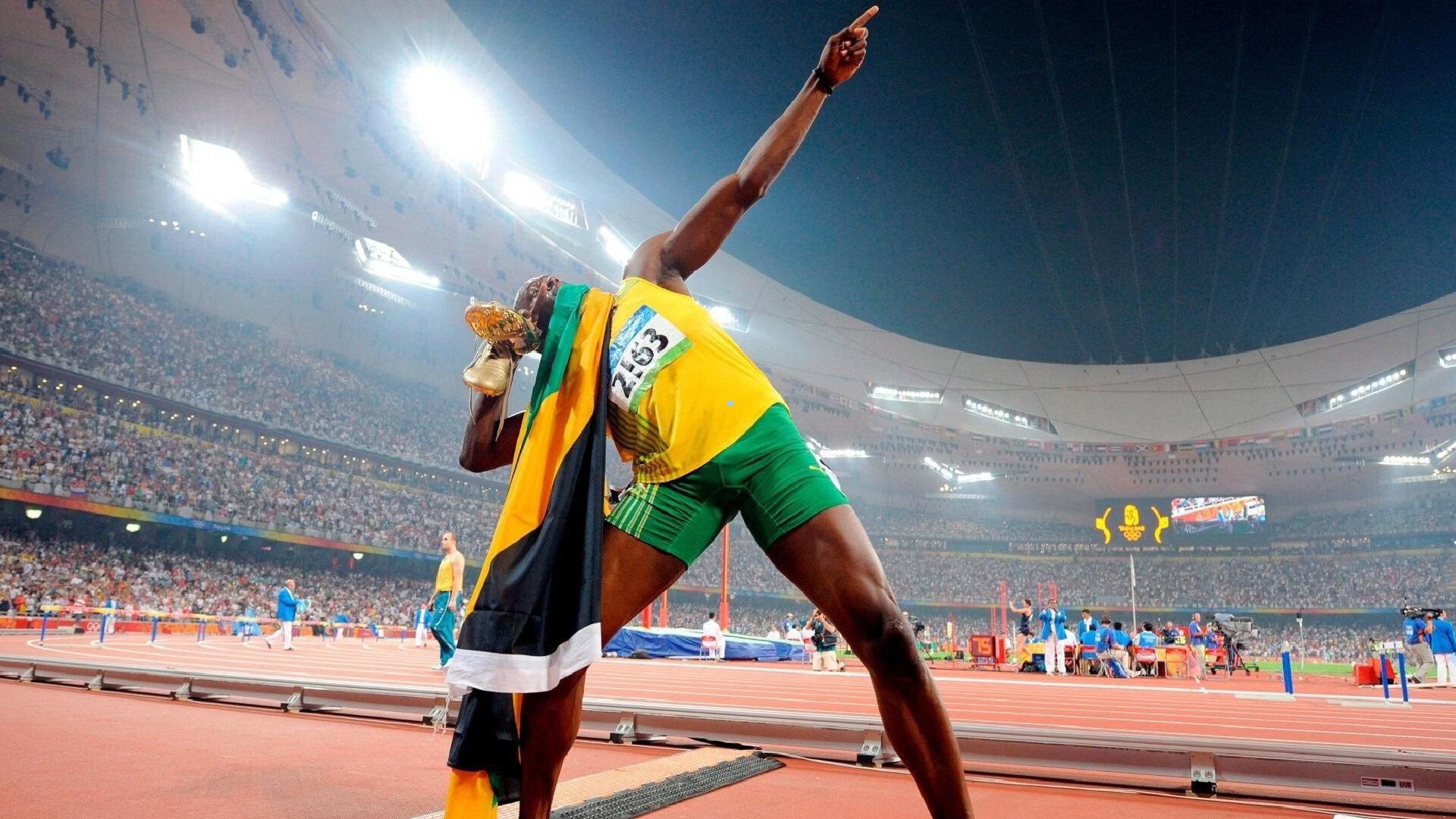 周五英足总杯焦点战，雷克斯迎战诺丁汉森林，密集防守与核心力量铸就胜利